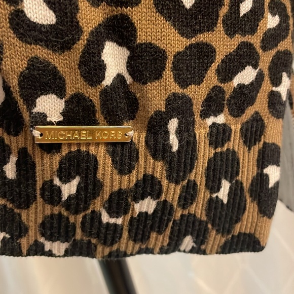 Michael Kors Ladies Leopard Print Sweater Size Large - Picture 3 of 6